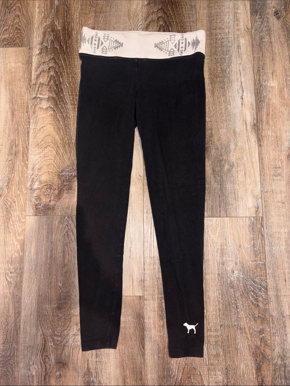 PINK Victoria's Secret Black Leggings with White Aztec Waistband